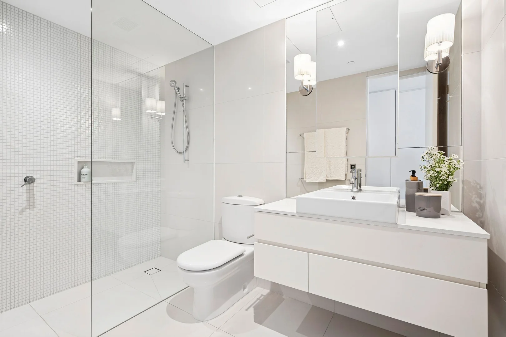 Additional image 16 of 502/6-8 Eastern Beach Road, Geelong VIC 3220