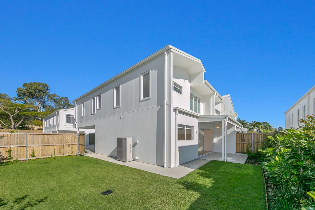 4 bedrooms Townhouse in 8/261 Beenleigh Road SUNNYBANK QLD, 4109