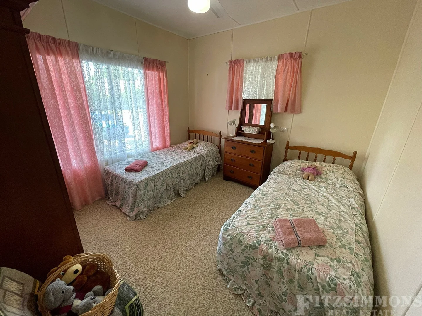 Image 12