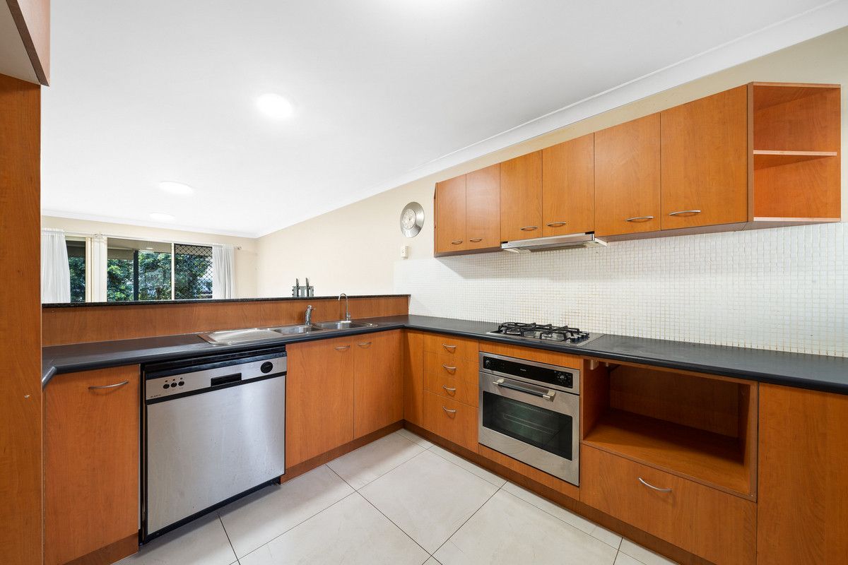 10/47 Newcomen Street, Indooroopilly QLD 4068, Image 1