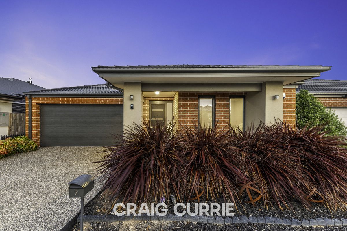 7 Snicket Crescent, Officer VIC 3809, Image 0