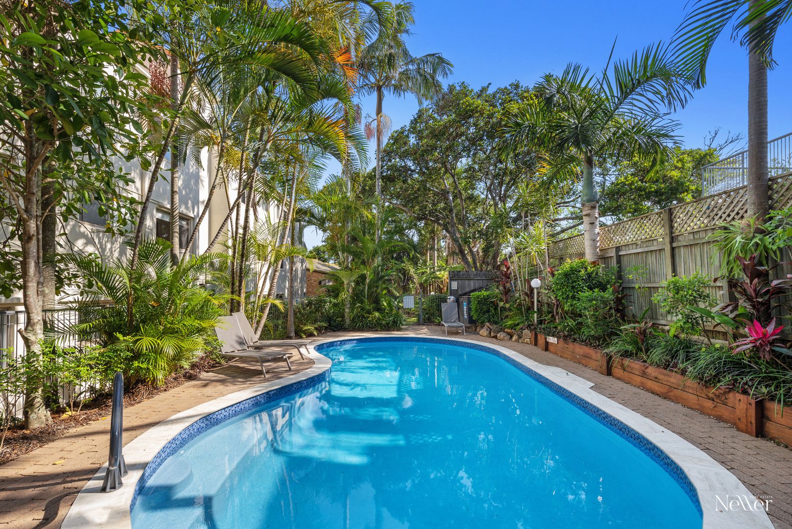 4/5 Henderson Street, Sunshine Beach QLD 4567, Image 2