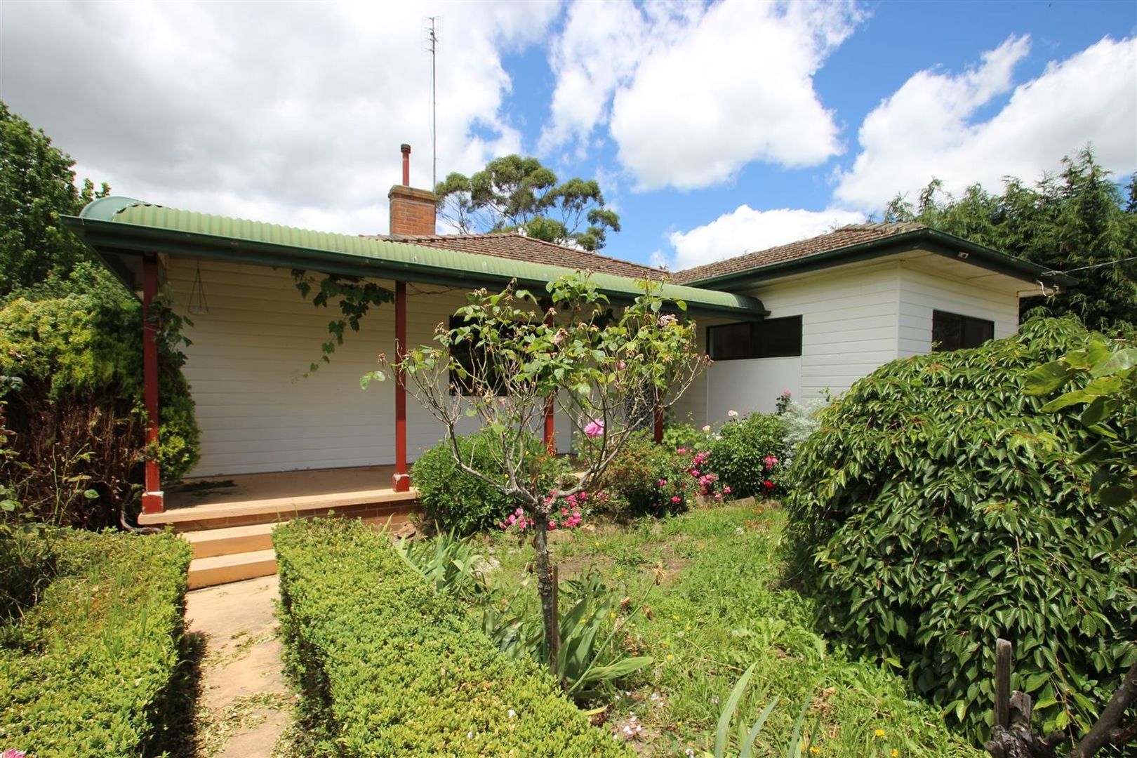 76 Lytton Road, Moss Vale Property History & Address Research Domain