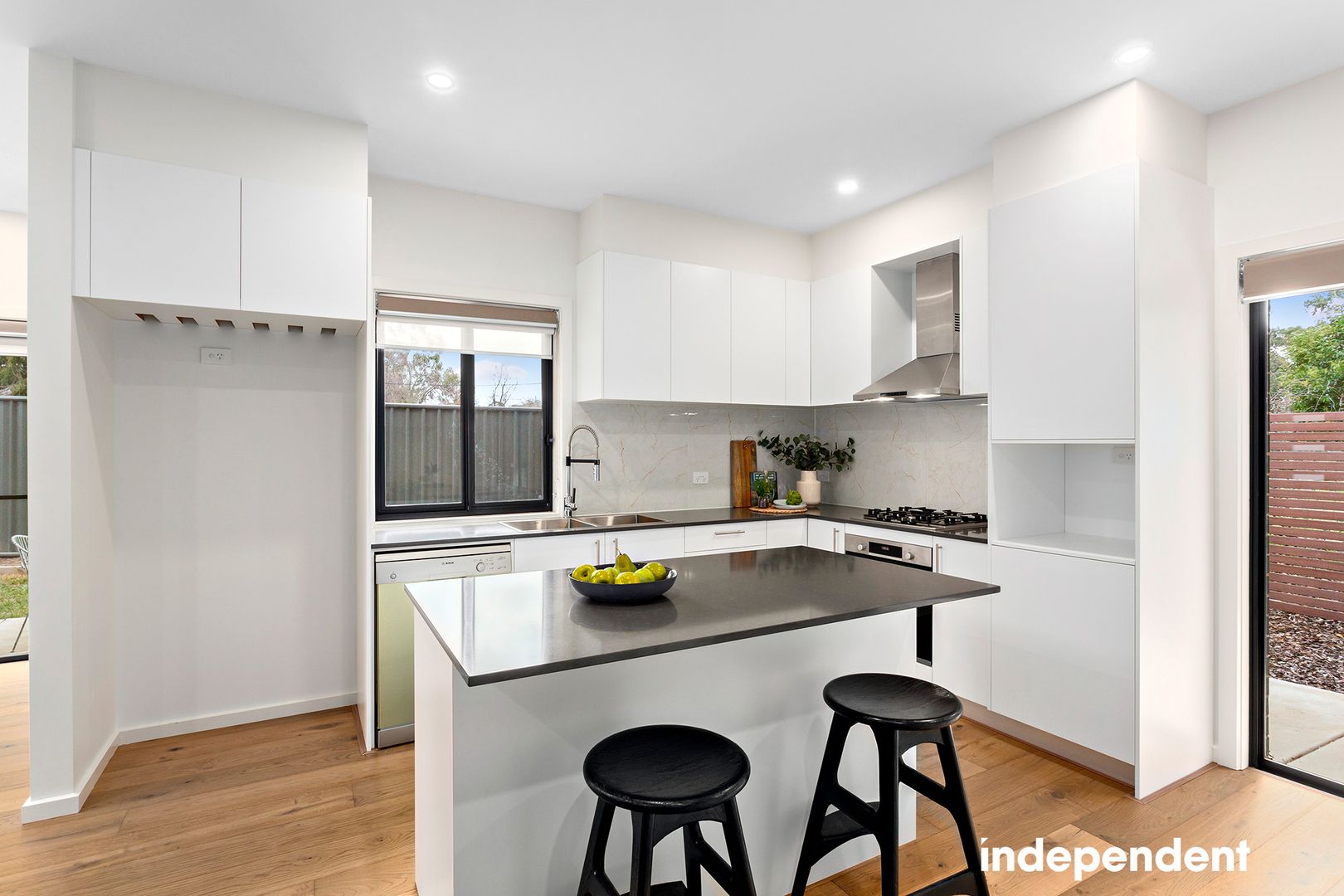 1/13 Anderson Street, Chifley ACT 2606, Image 1