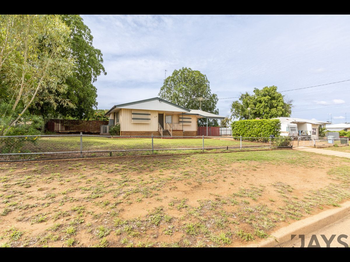 32 Evans Street, Mount Isa QLD 4825, Image 2