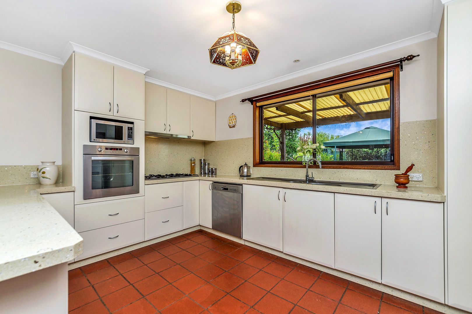 116 Castleton Crescent, Gowrie ACT 2904, Image 2