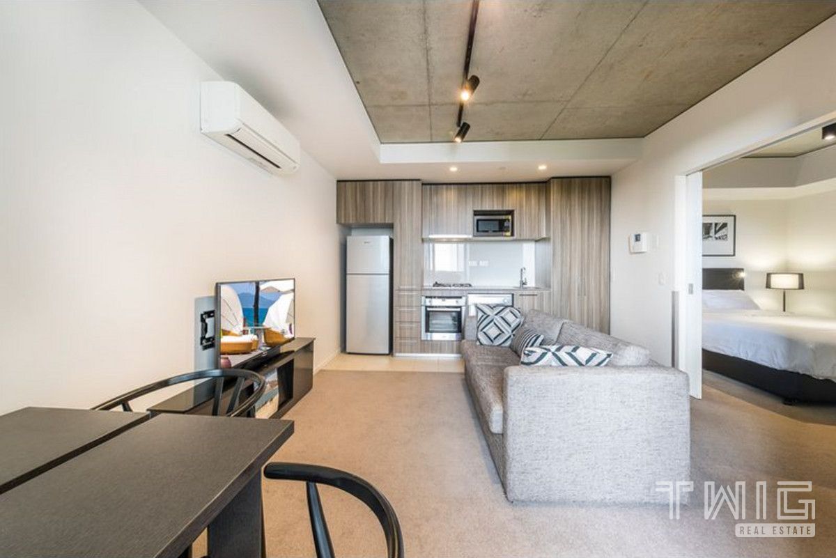 519/17 SINGERS Lane, Melbourne VIC 3000, Image 2