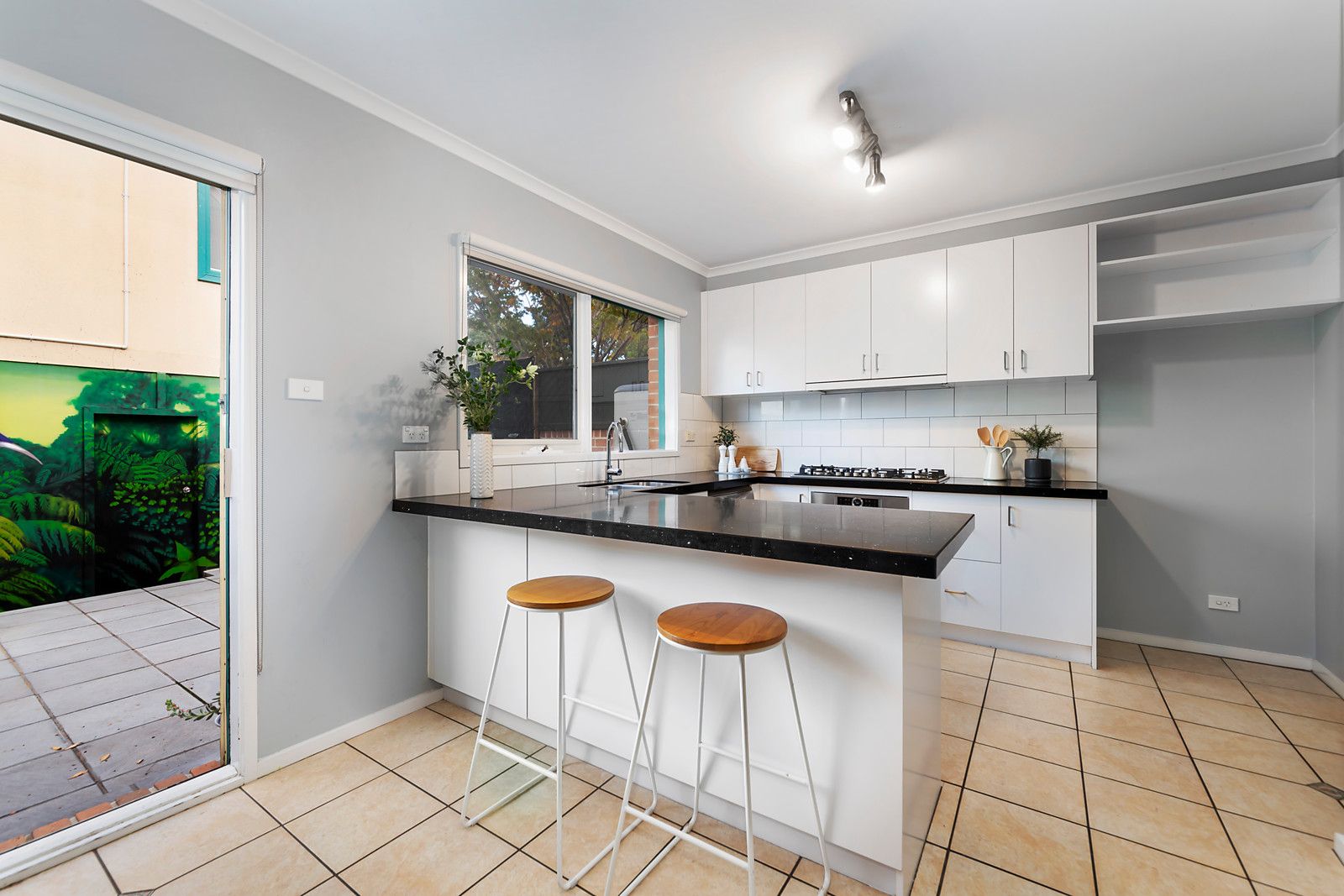 20 Sambell Walk, Kensington VIC 3031, Image 2