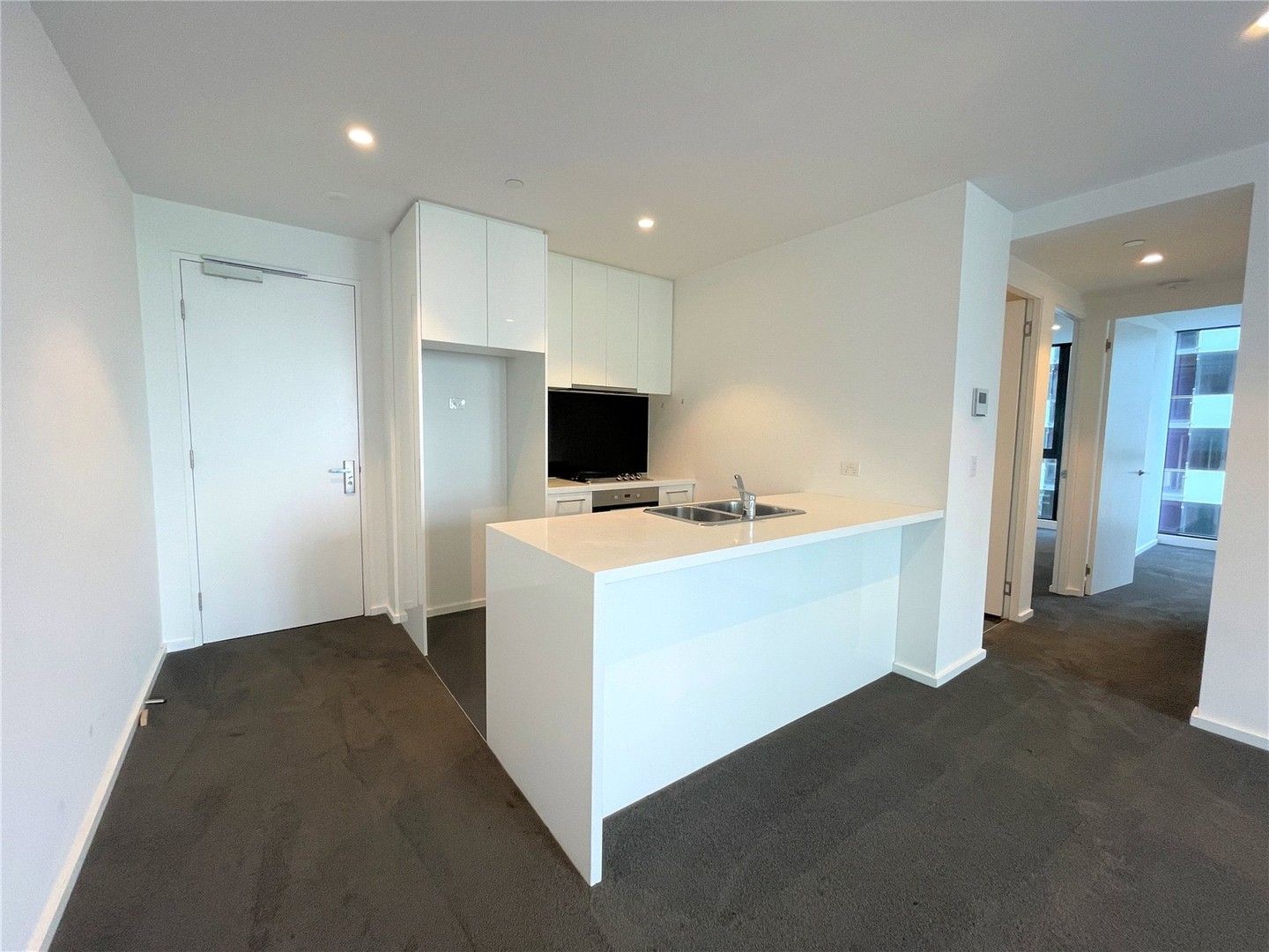 3 bedrooms Apartment / Unit / Flat in 1801/1 Balston Street SOUTHBANK VIC, 3006
