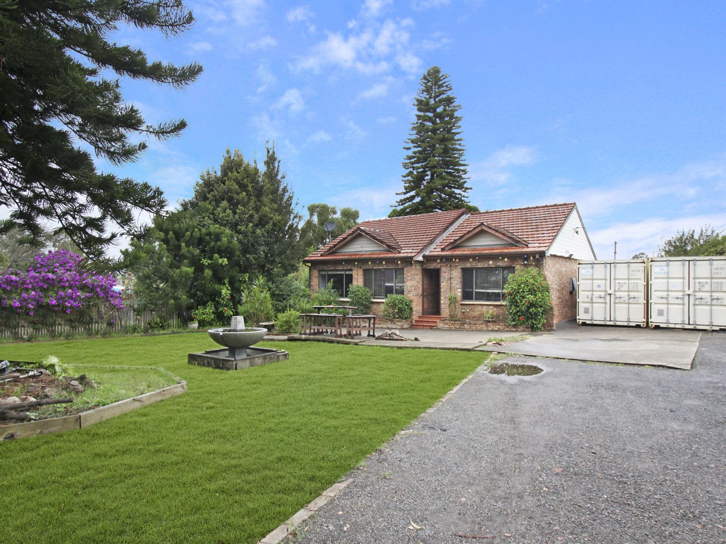 180 Elizabeth Drive, Ashcroft NSW 2168 Domain