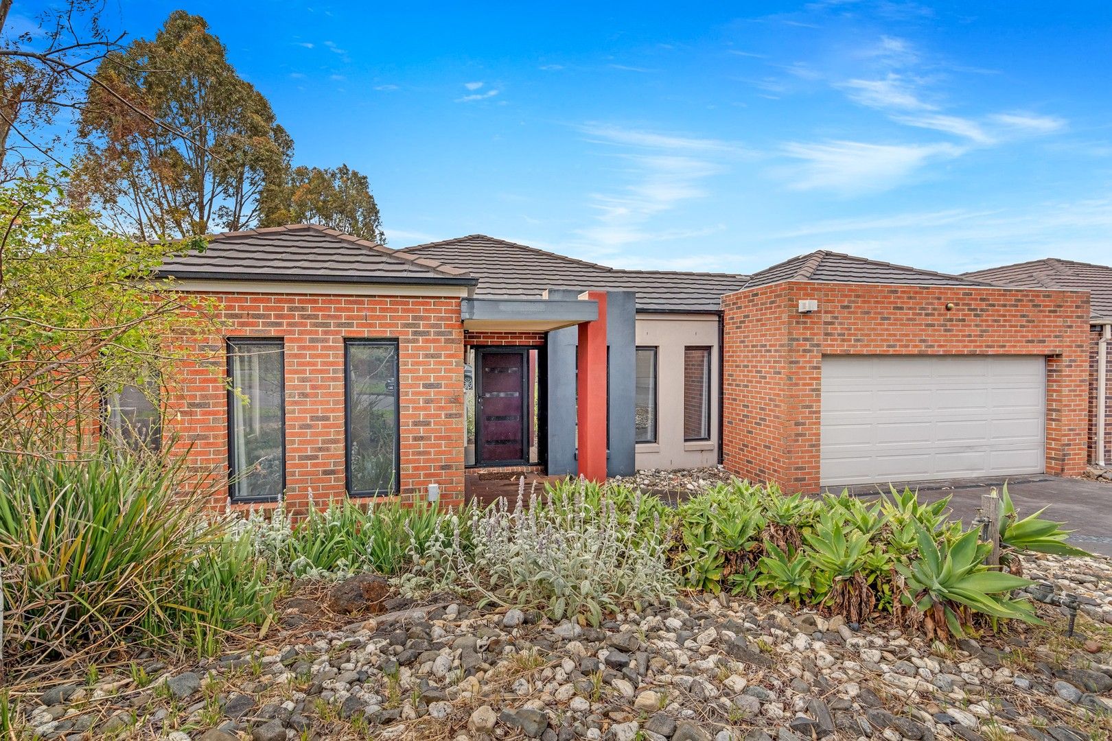 4 bedrooms House in 8 Pittaway Street MERNDA VIC, 3754