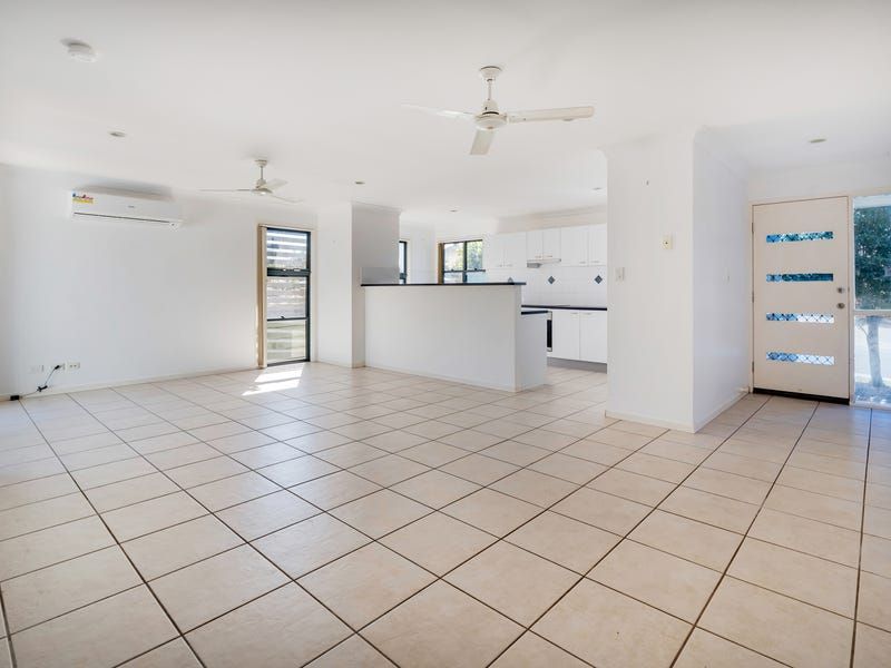 2/16 Livingstone Street, Upper Coomera QLD 4209, Image 1