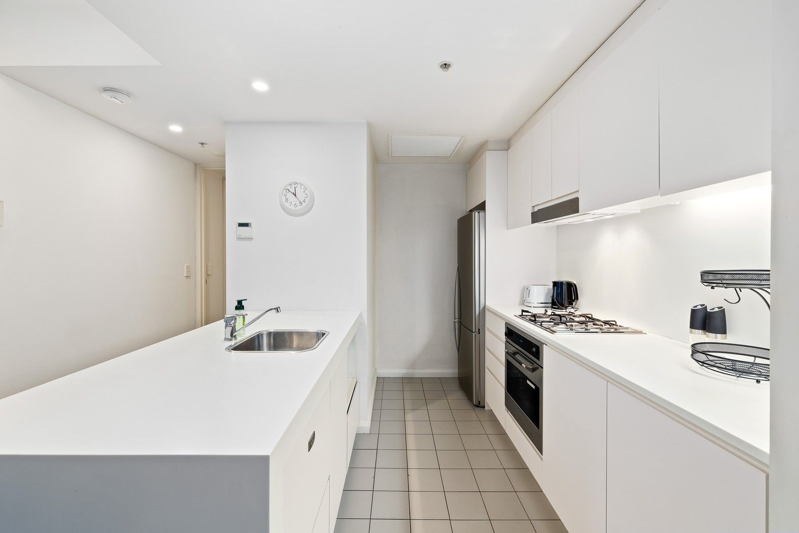2 bedrooms Apartment / Unit / Flat in 709/23 Shelley Street SYDNEY NSW, 2000