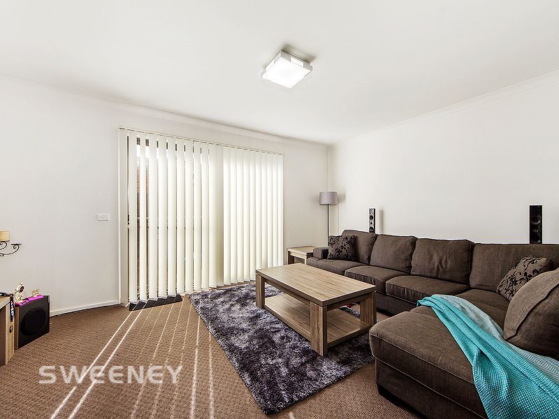 2/8 Sierra Avenue, Sunshine West VIC 3020, Image 1