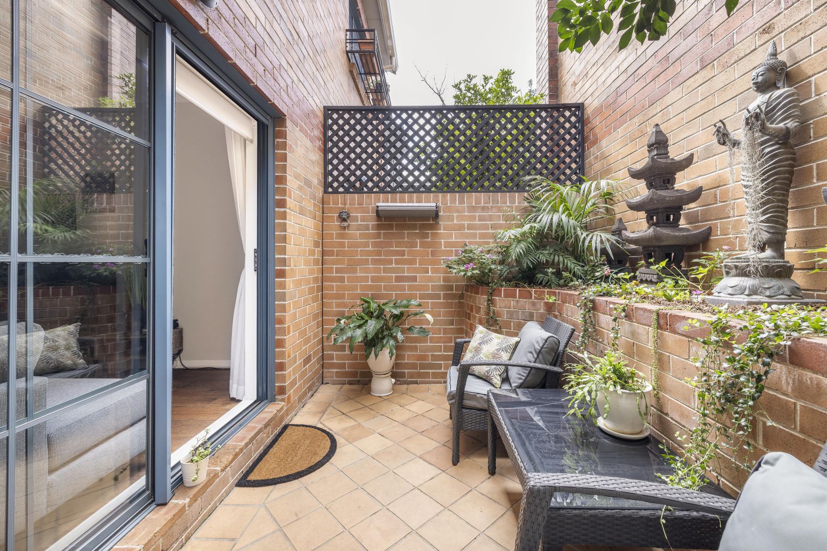 18/168-178 George Street, Erskineville NSW 2043, Image 2