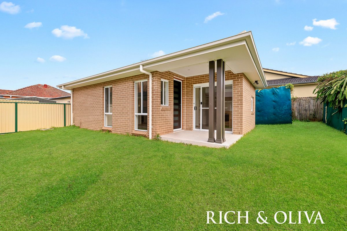 2 bedrooms House in 25A Mount Street ROSELANDS NSW, 2196