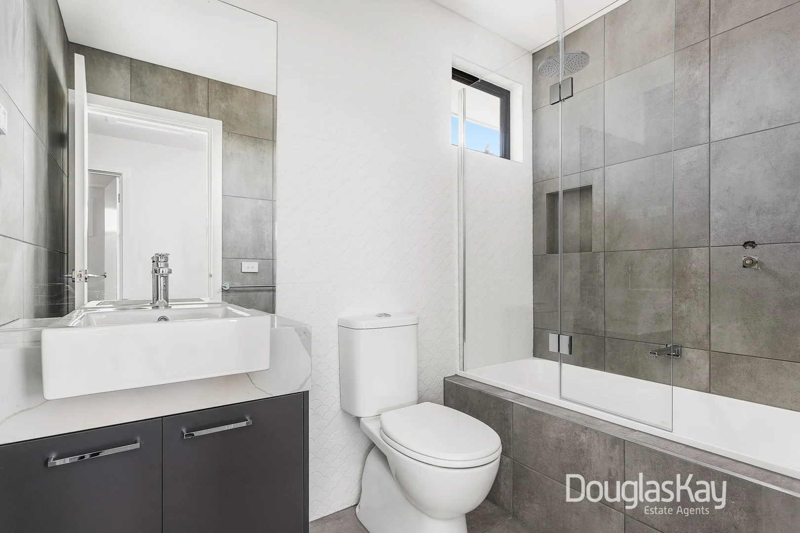 Additional image 5 of 2/6 Daley Street, Sunshine West VIC 3020