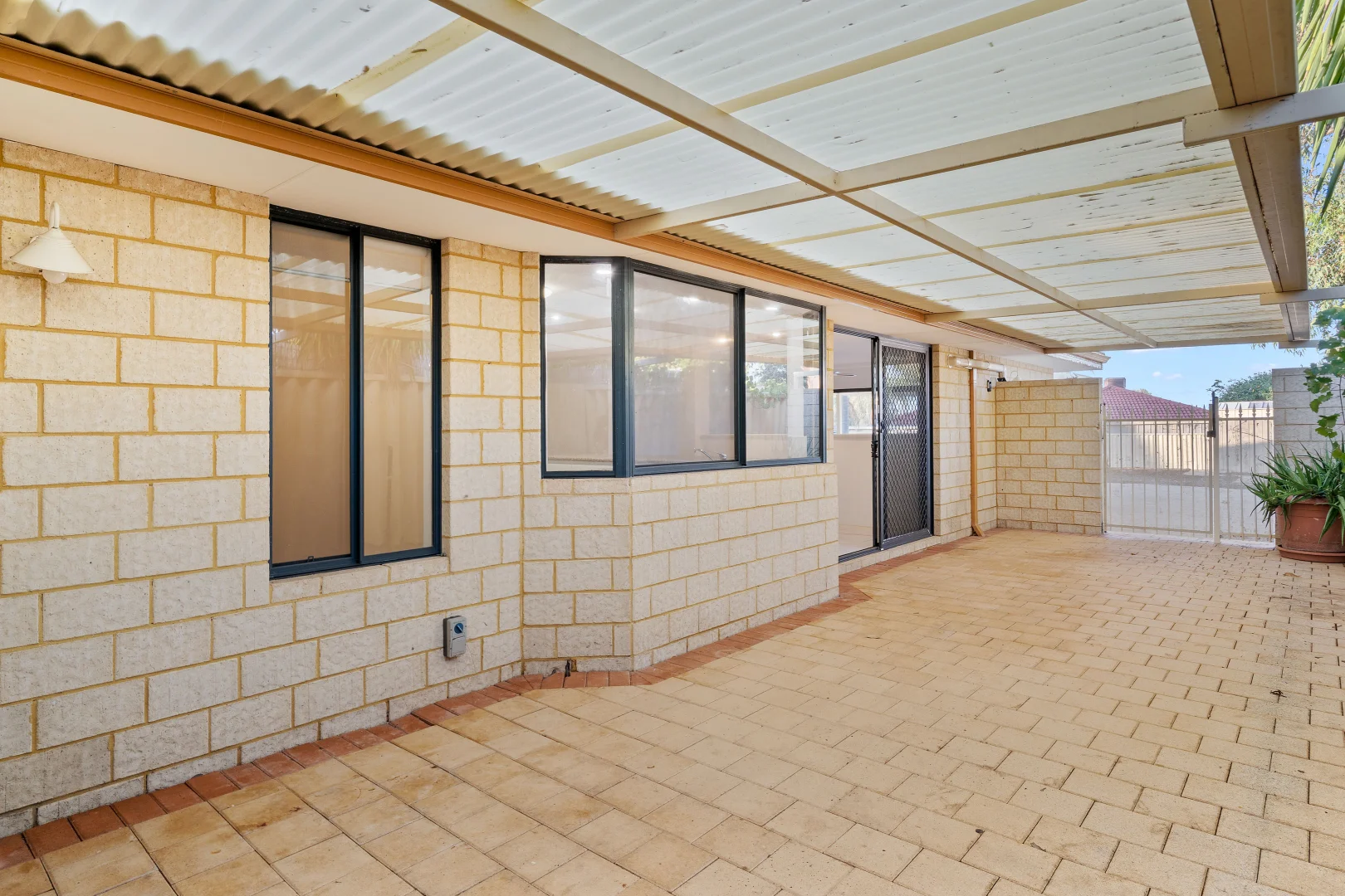 Additional image 23 of 4 Balmoral Parade, Halls Head WA 6210