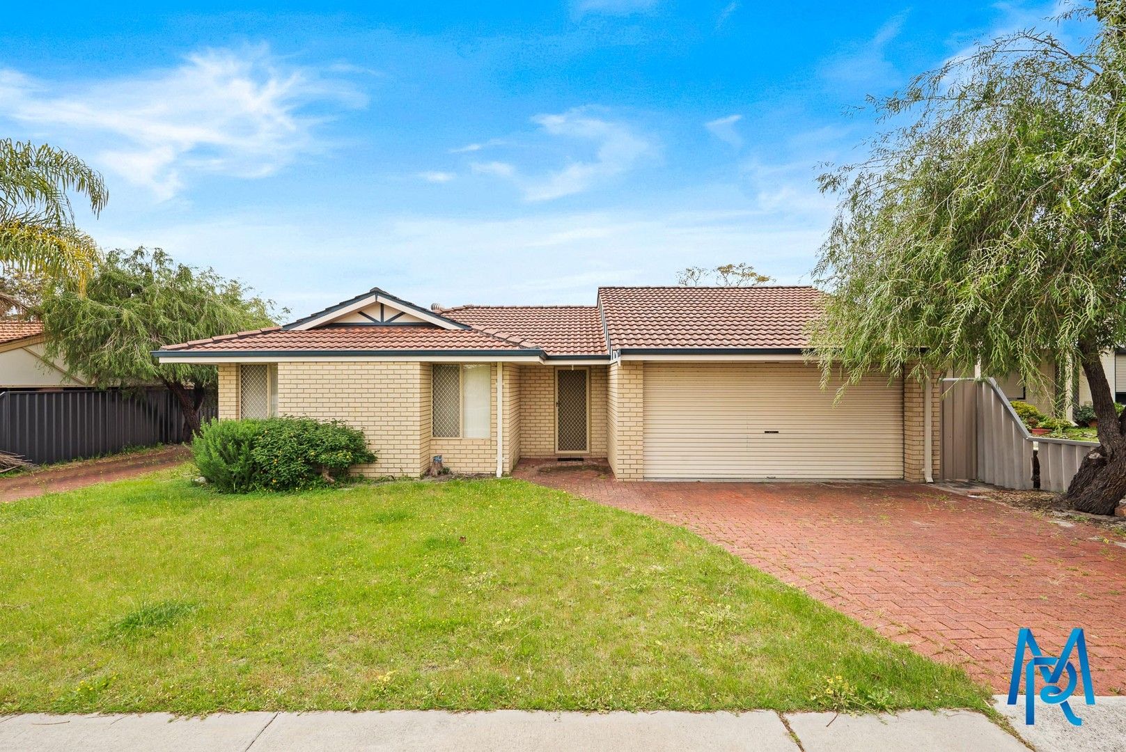 3 bedrooms Villa in 1/30 Raleigh Street CARLISLE WA, 6101