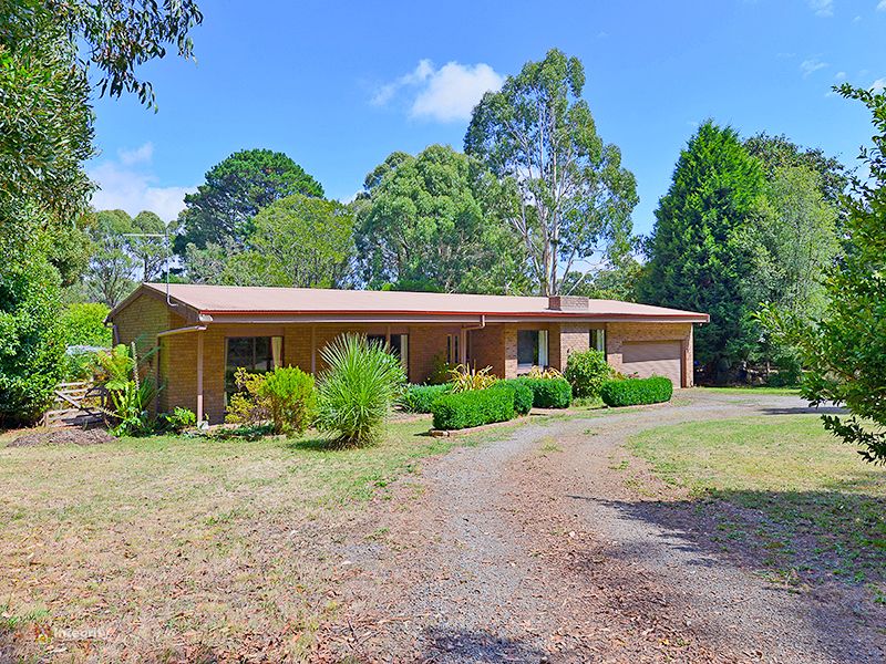 31 Watsons Road, Kinglake West VIC 3757, Image 2