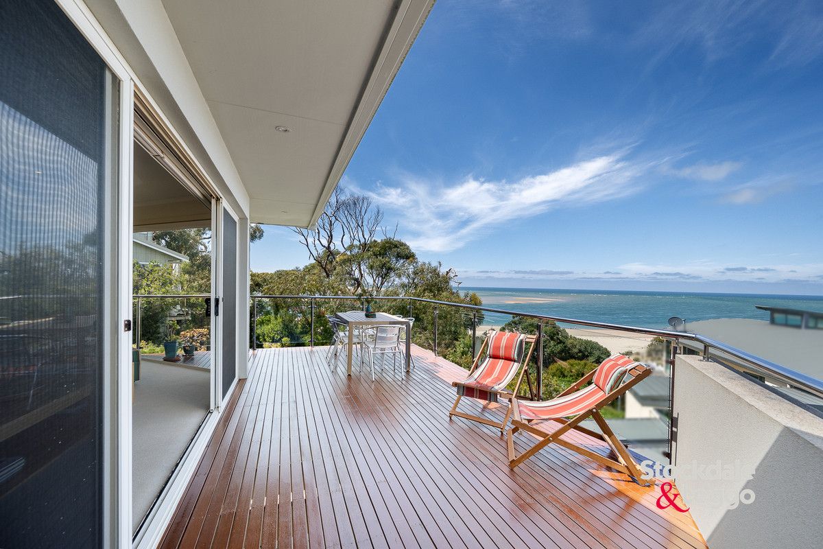 4 bedrooms House in 4 Holt Court INVERLOCH VIC, 3996