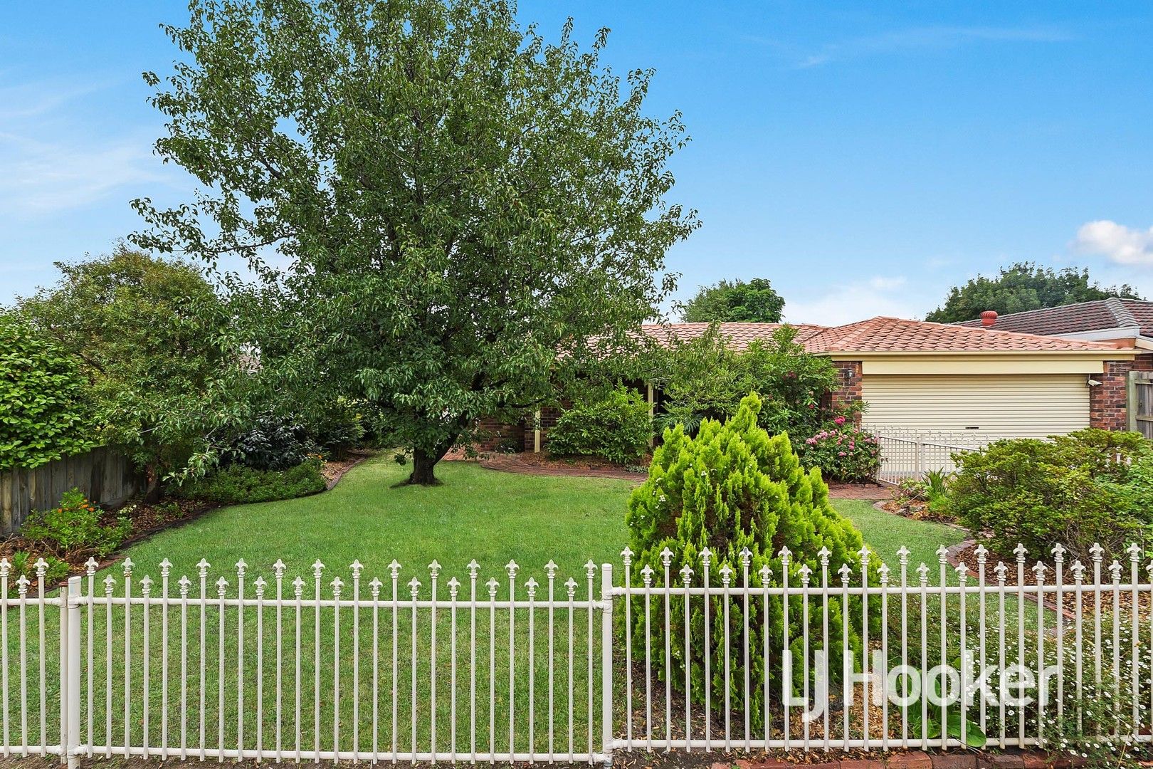 4 bedrooms House in 7 Van Court NARRE WARREN VIC, 3805