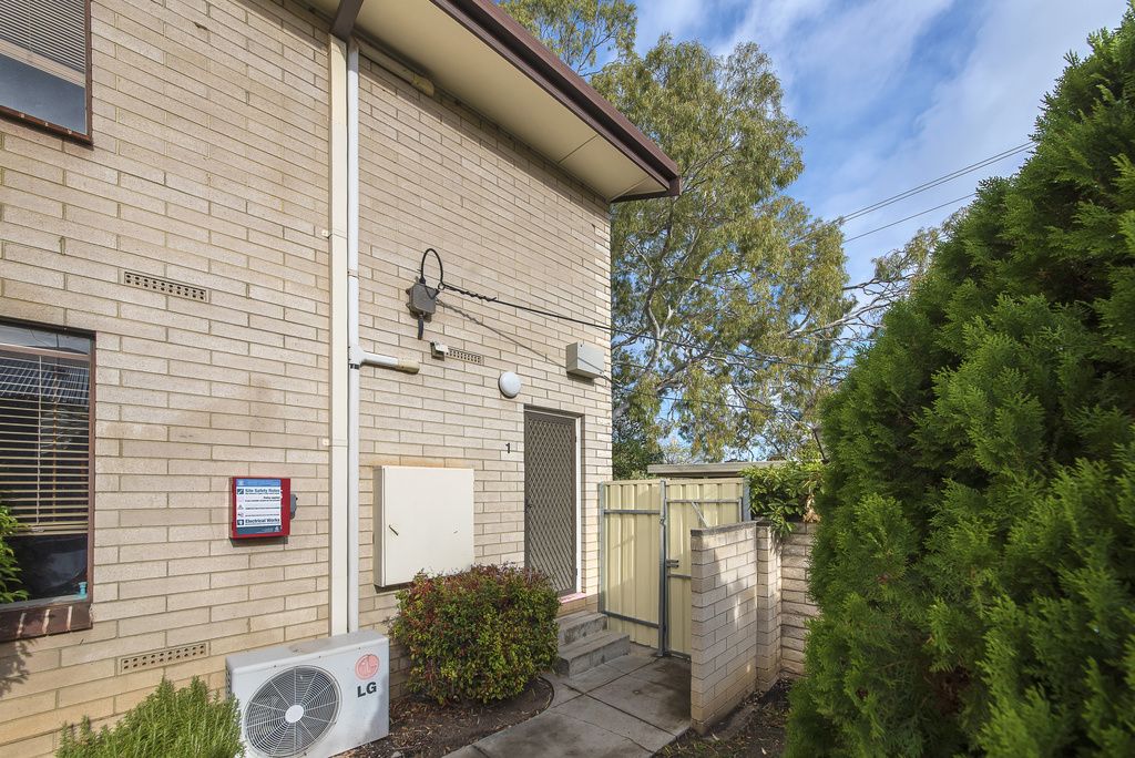 1 / 32 Bishops Place, Kensington SA 5068, Image 1