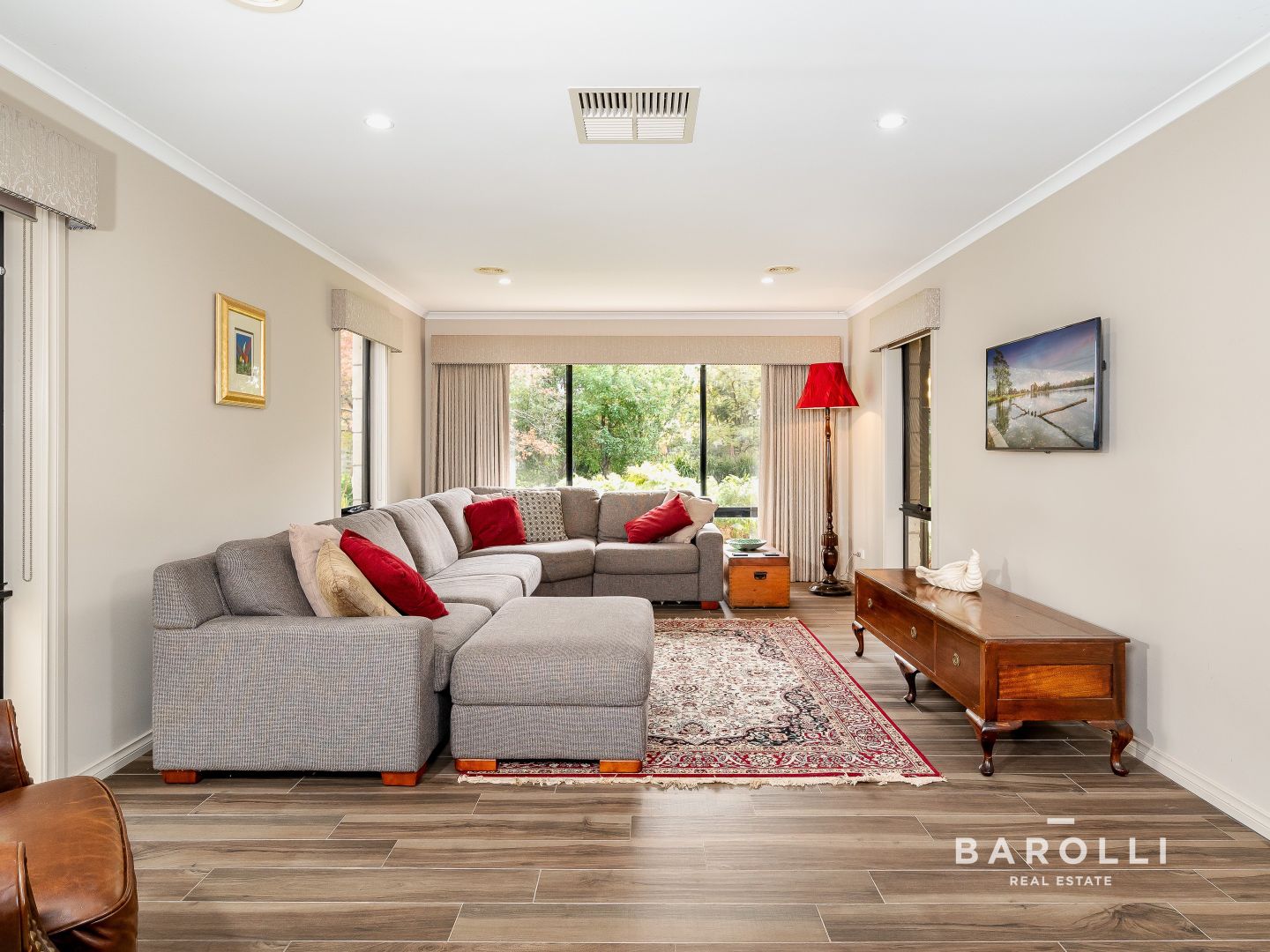 15 Park Avenue, Grahamvale VIC 3631, Image 2