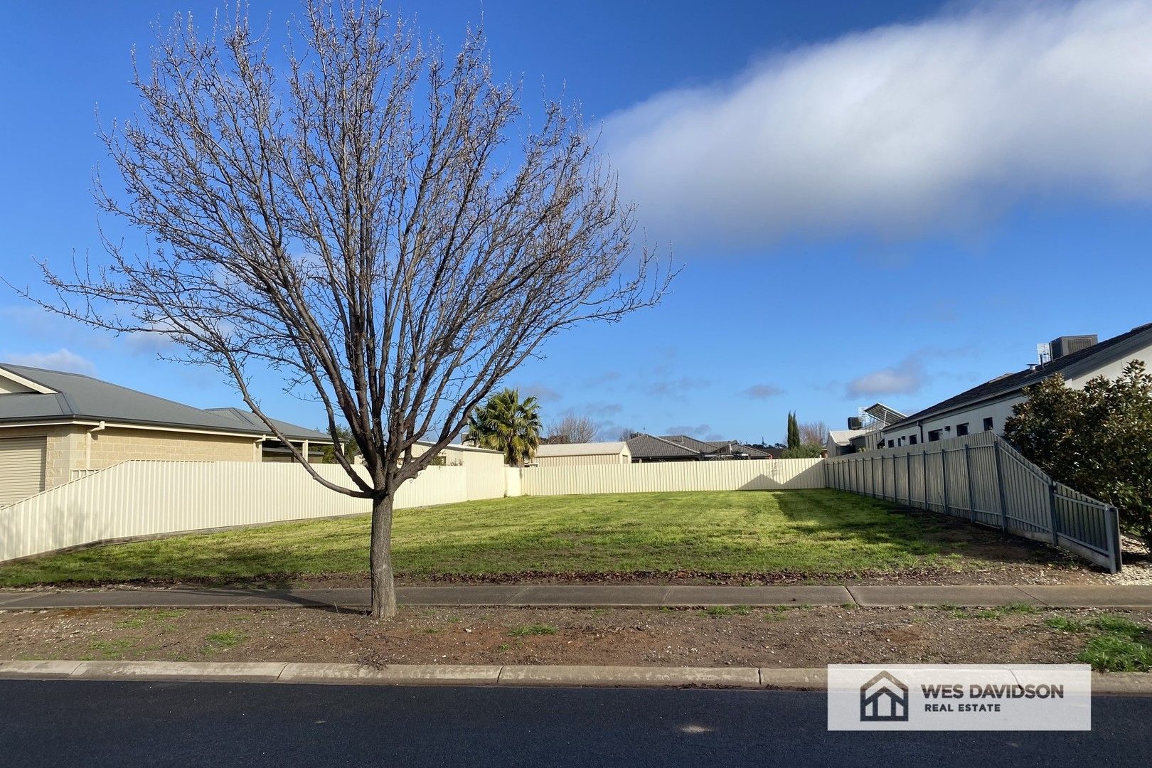 19 Barton Drive, Horsham VIC 3400, Image 0