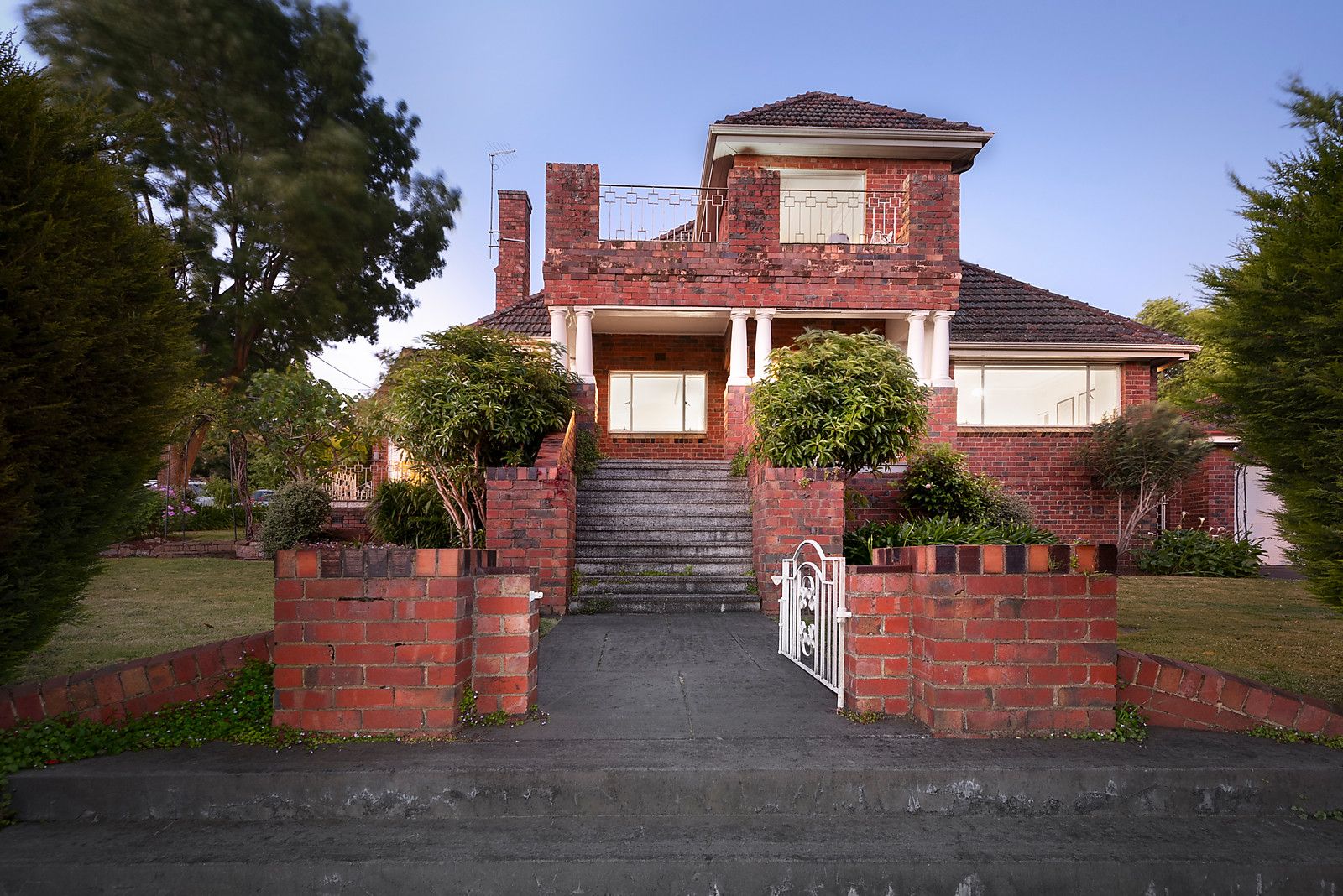 189 Lower Heidelberg Road, Ivanhoe East VIC 3079, Image 0