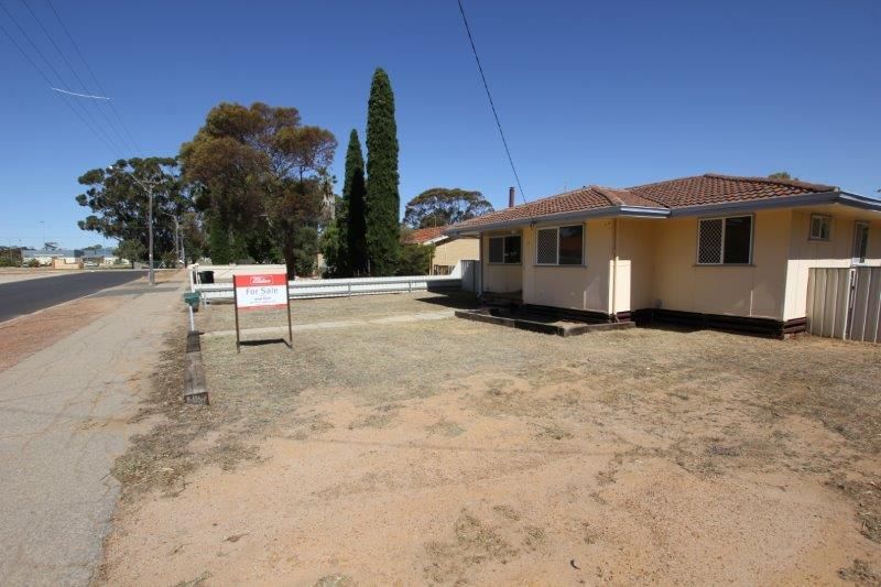 43 Princess Street, Merredin WA 6415, Image 2