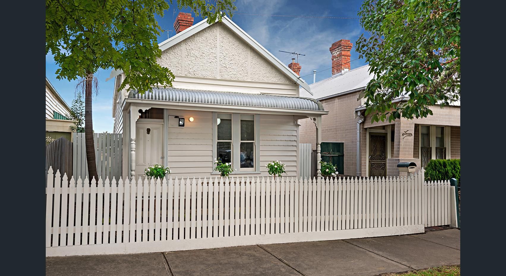 2 bedrooms House in 5 Shaftesbury Parade THORNBURY VIC, 3071