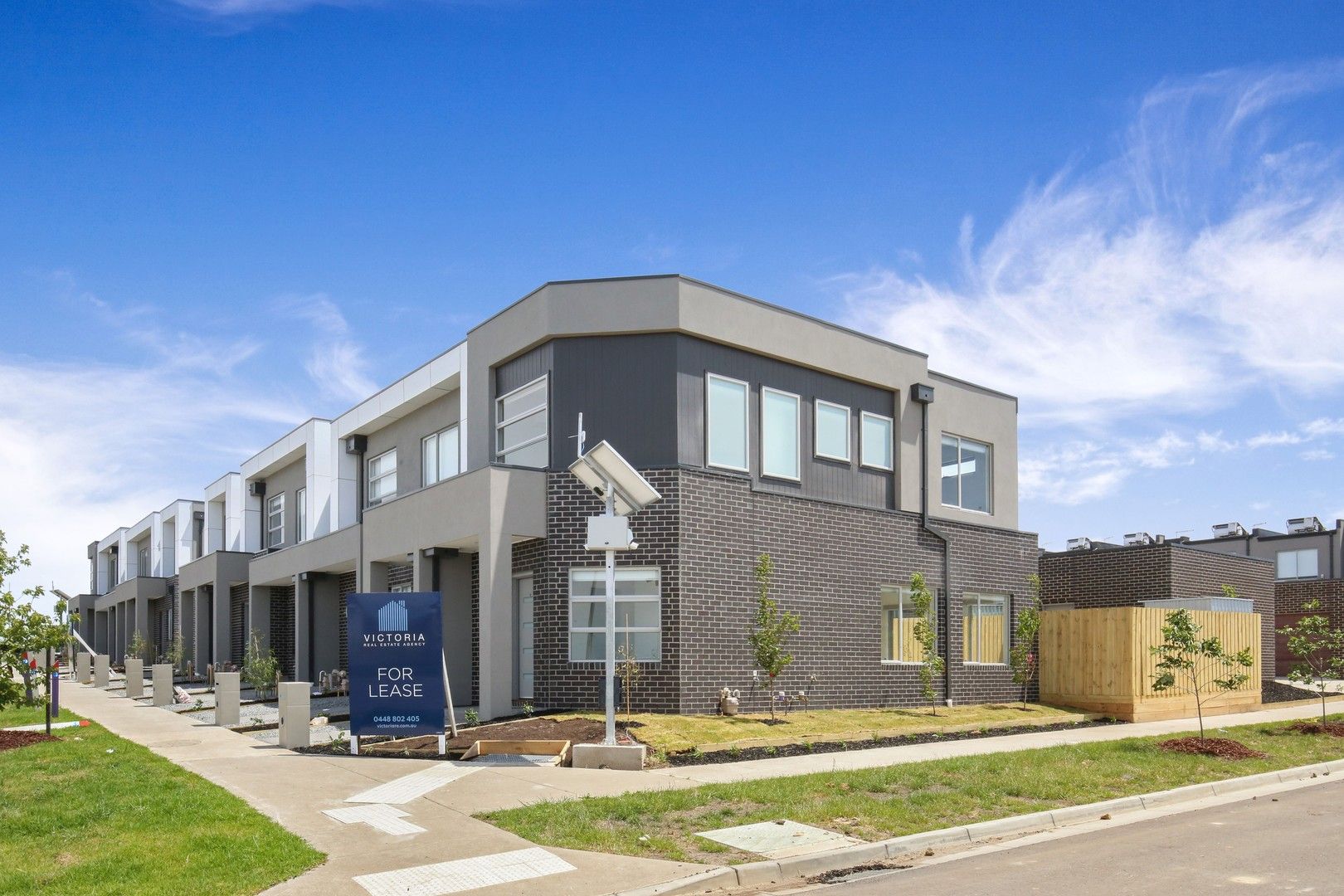 2 bedrooms Townhouse in 40 Macedon Pde WOLLERT VIC, 3750