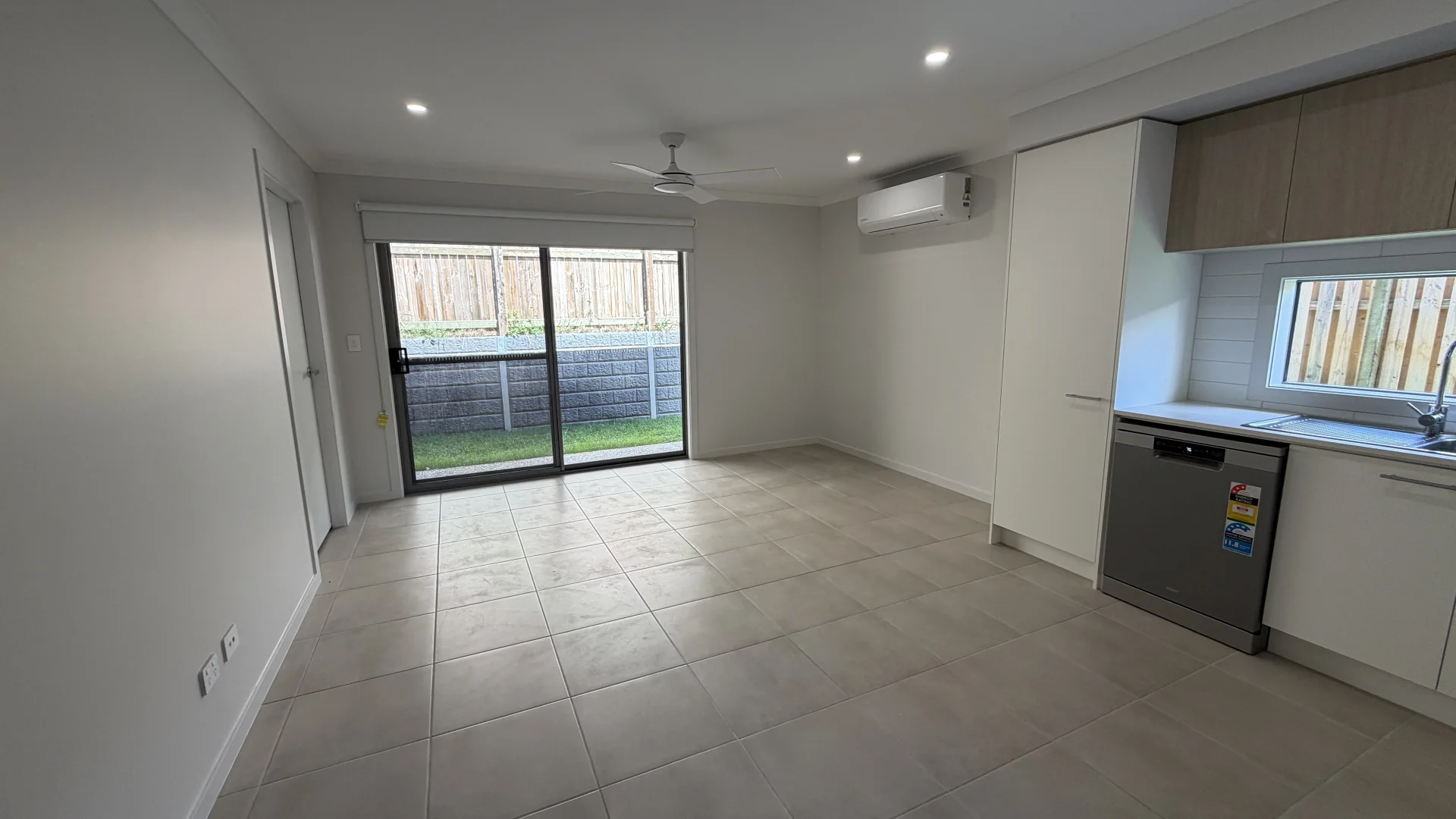 Additional image 6 of 14 Celestial Way, White Rock QLD 4306