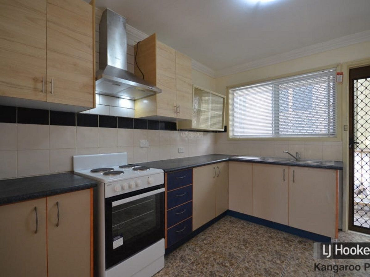 2 bedrooms Apartment / Unit / Flat in 2/6 Princess Street FAIRFIELD QLD, 4103