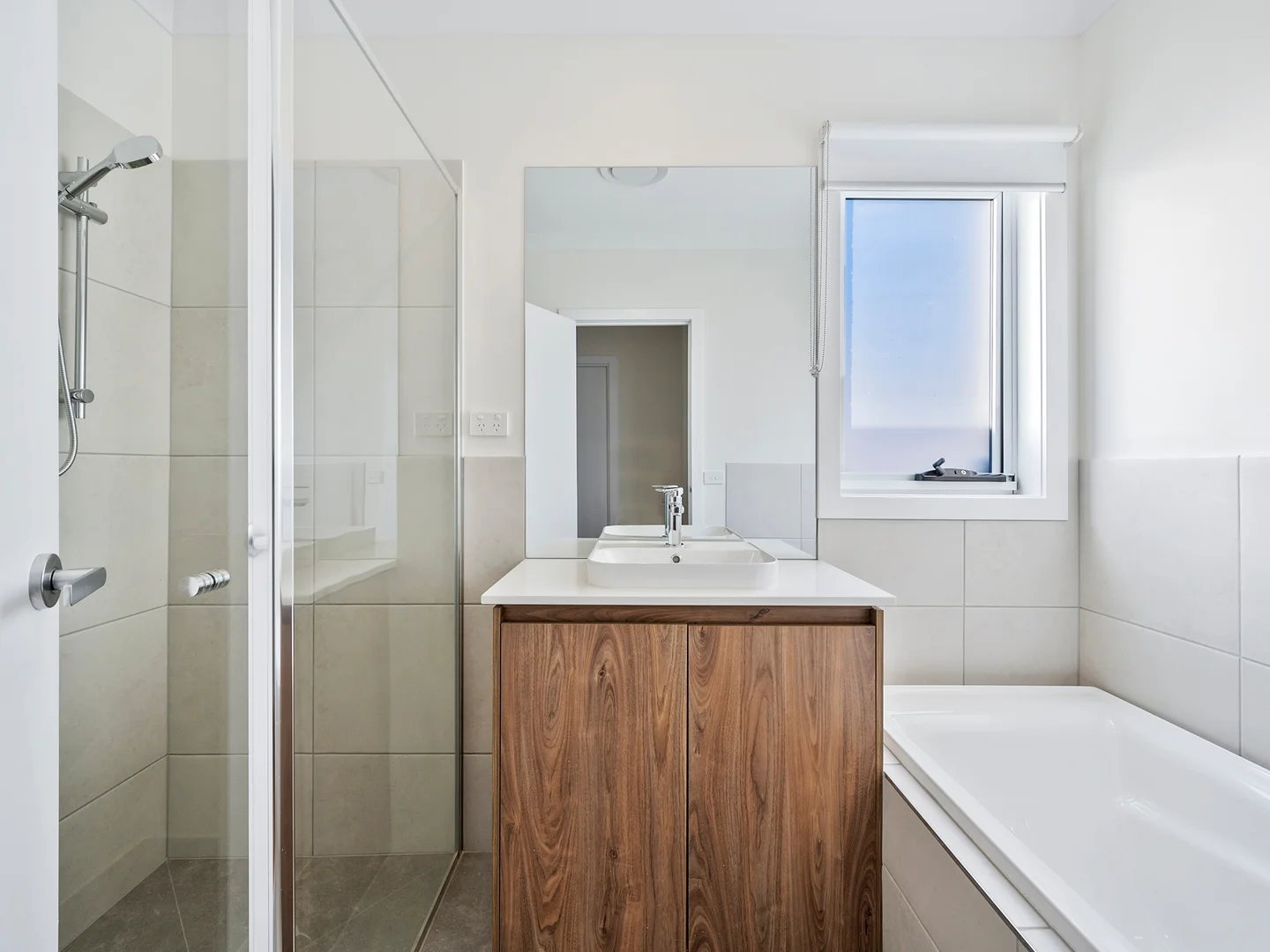 Additional image 8 of 60 Generation Crst, Mambourin VIC 3024