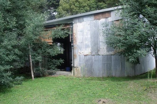 Picture of 1300 Whitelaws Track, TARRA VALLEY VIC 3971