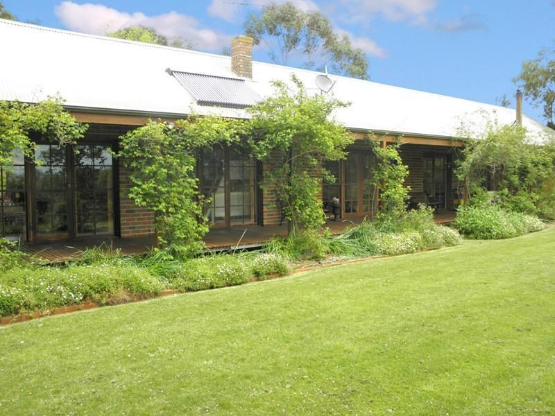 90 Rulemount Road, Warragul Property History & Address Research Domain