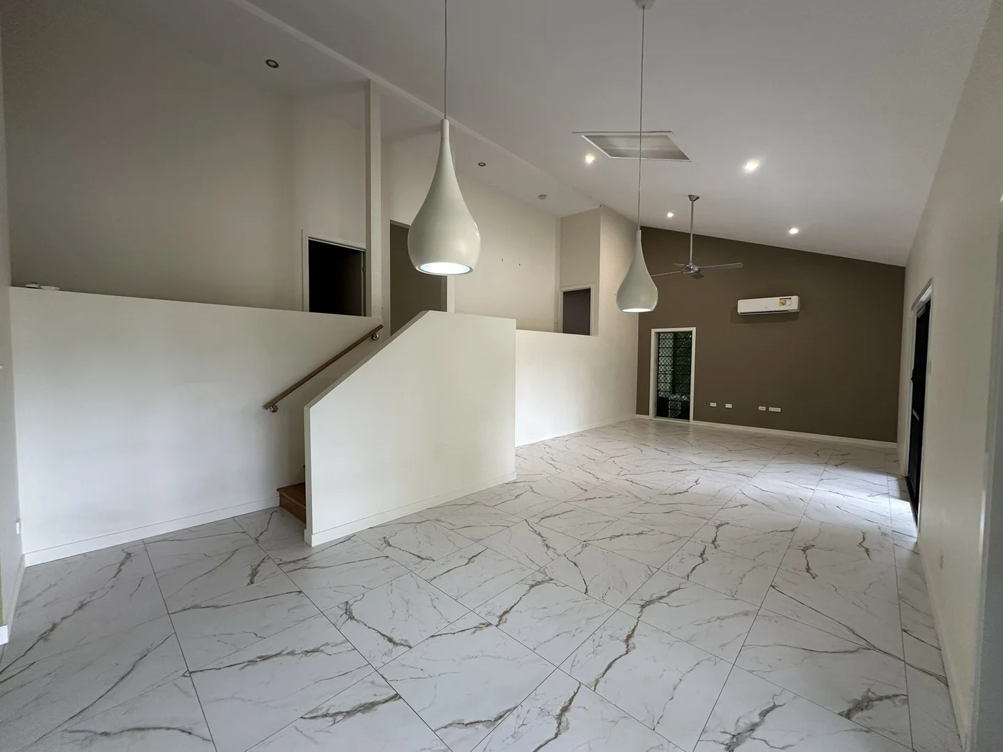 Additional image 2 of 11-13 Pimpala Street, Loganlea QLD 4131