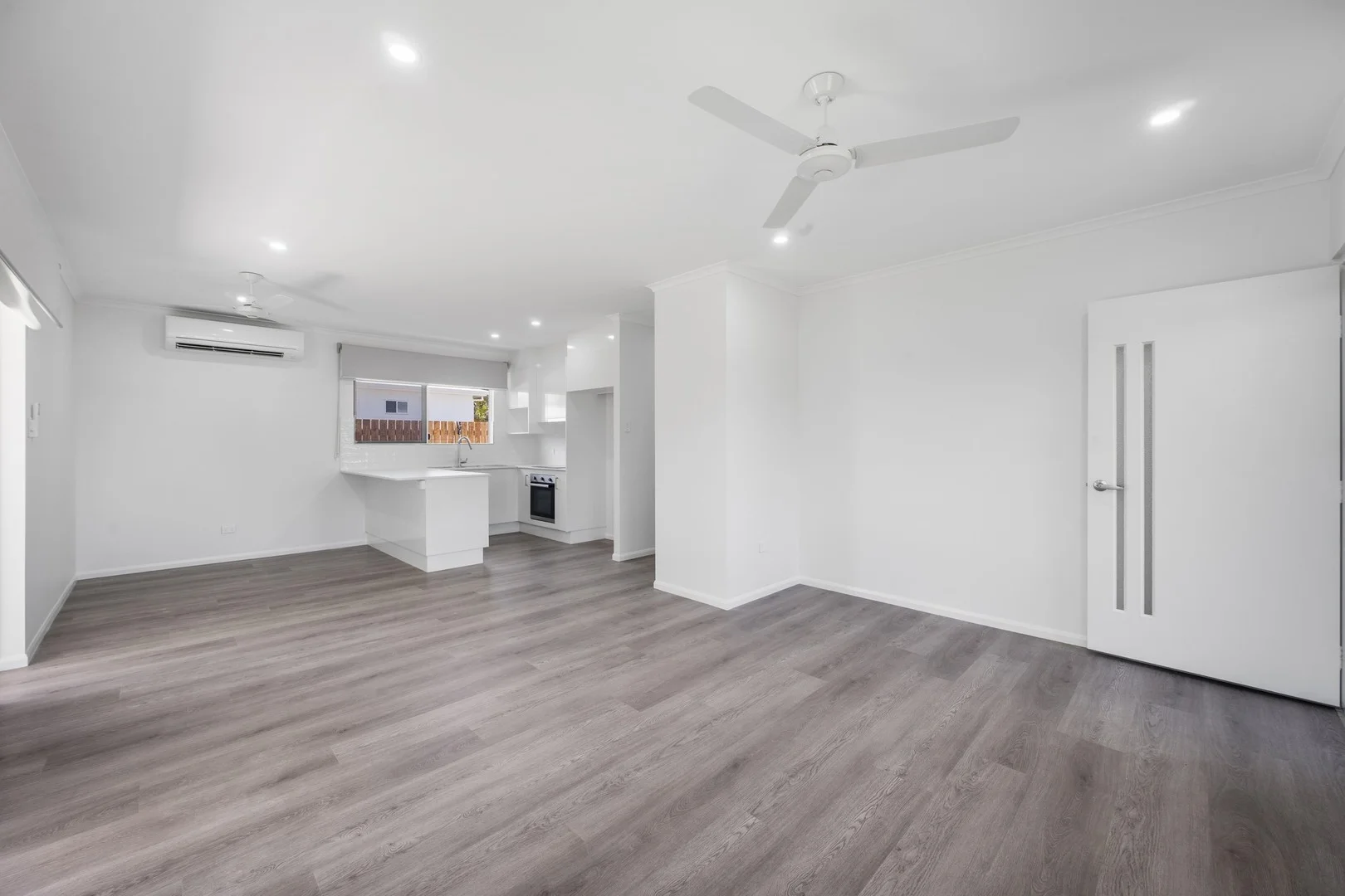 39 Clayton Street, Hermit Park QLD 4812