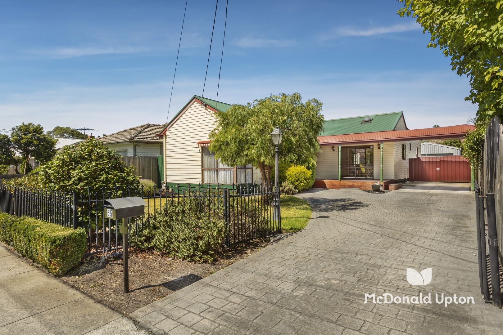 55 Mascoma Street, Strathmore VIC 3041