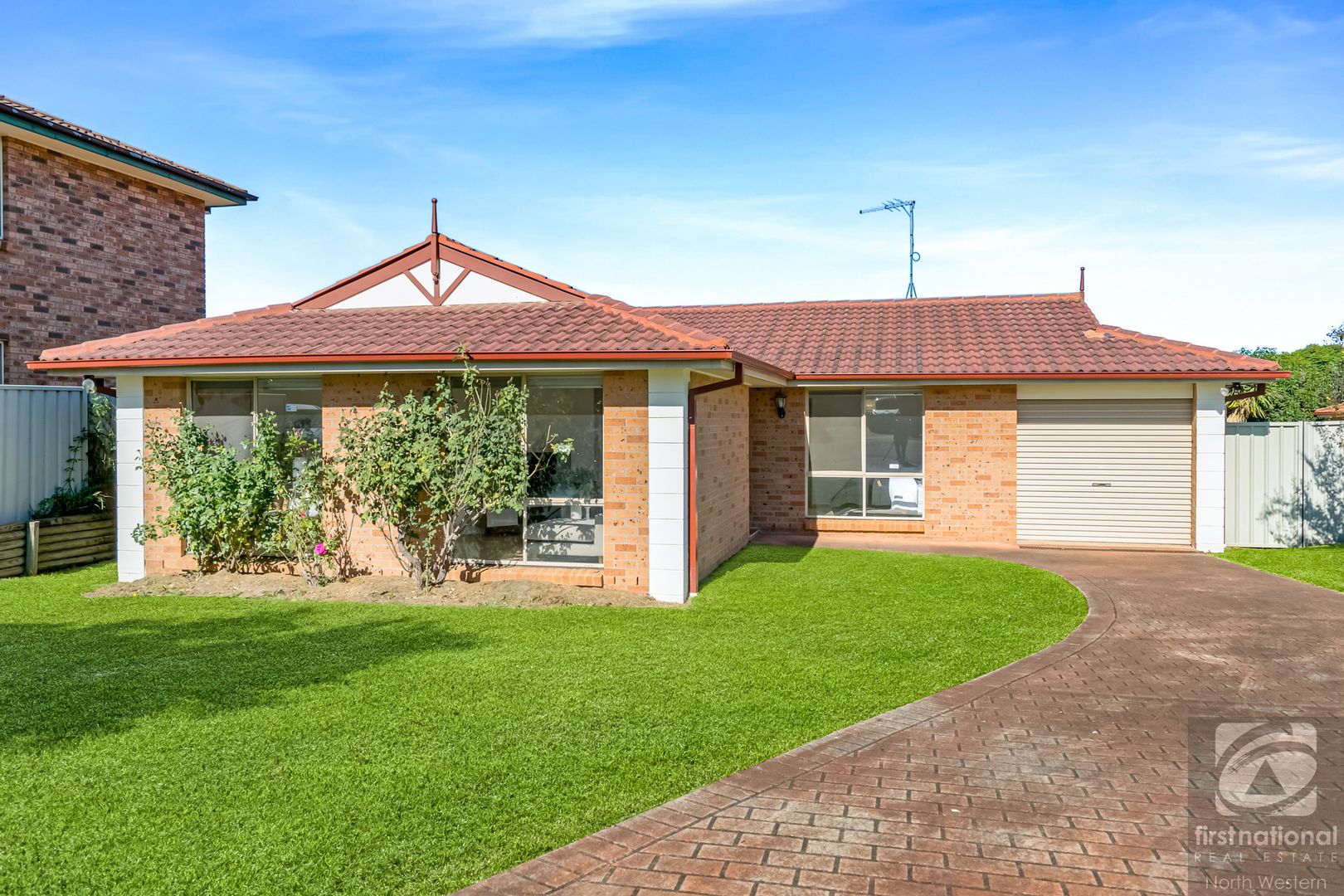 3 bedrooms House in 17 Olwen  Place QUAKERS HILL NSW, 2763