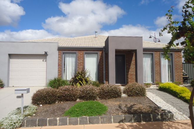 Picture of 32 Lindsay Gardens, POINT COOK VIC 3030