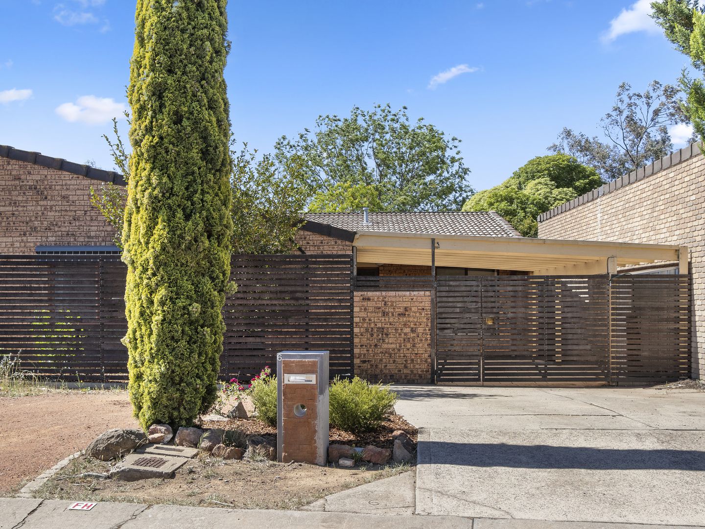 6 Moorehead Place, Latham ACT 2615, Image 1