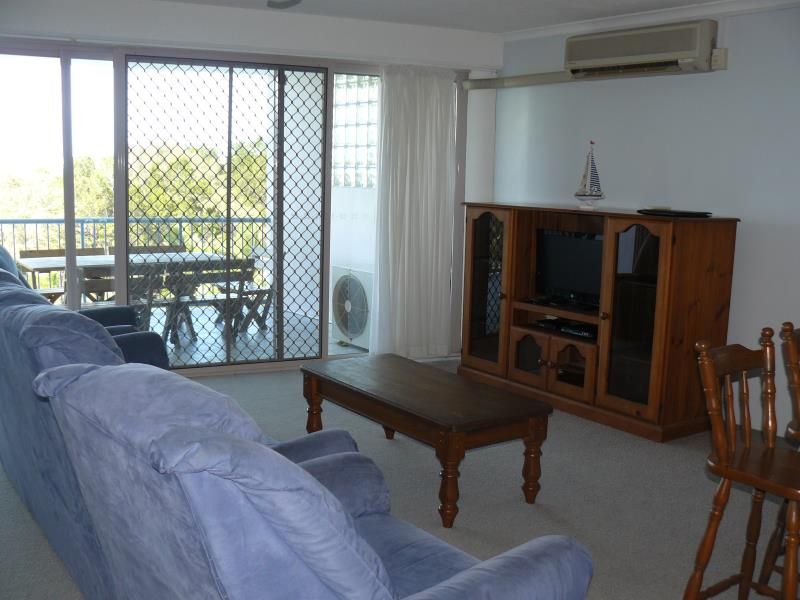 49/386 Esplanade, Torquay QLD 4655, Image 2