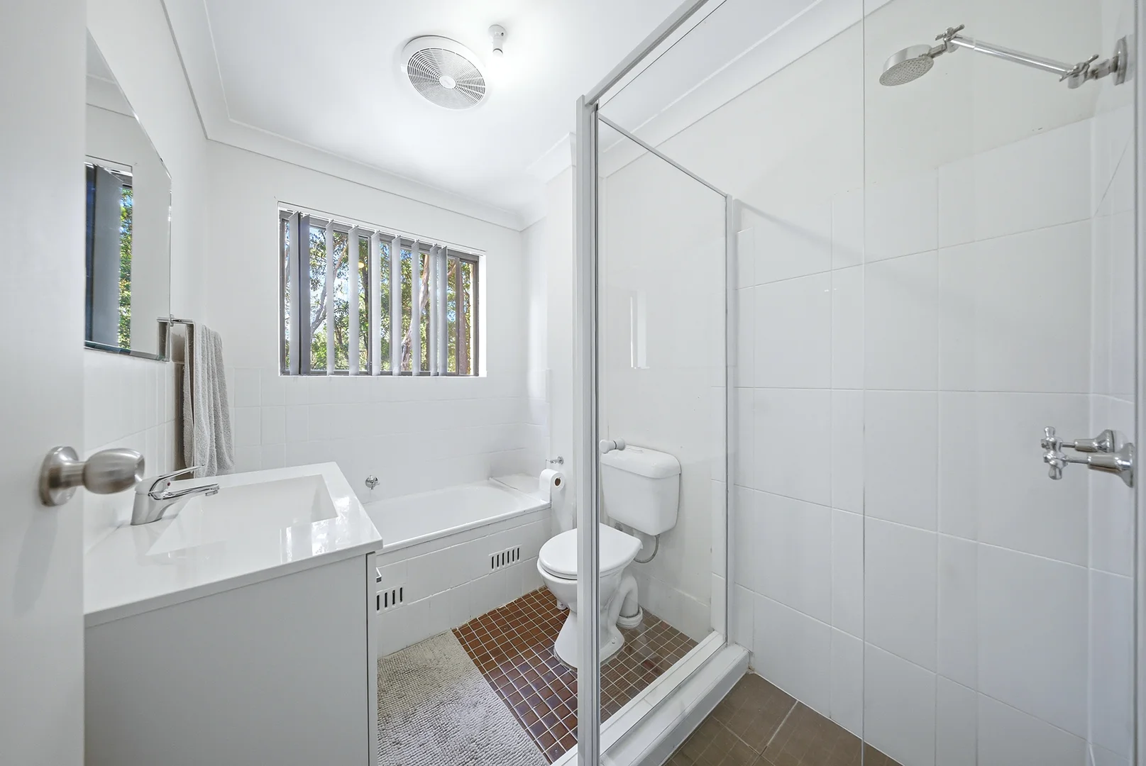 Additional image 30 of 1-4/12 Lobelia Close, Metford NSW 2323