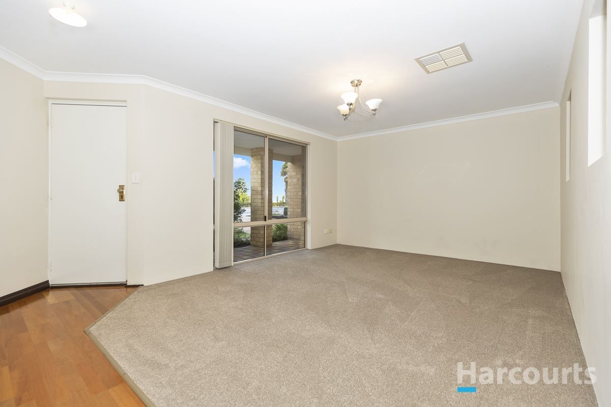 69 Clarkson Avenue, Tapping WA 6065, Image 2