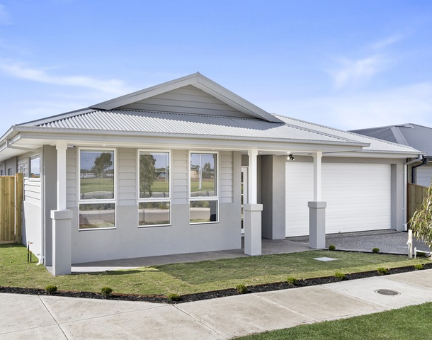 21 Ballet Crescent, Sunbury VIC 3429