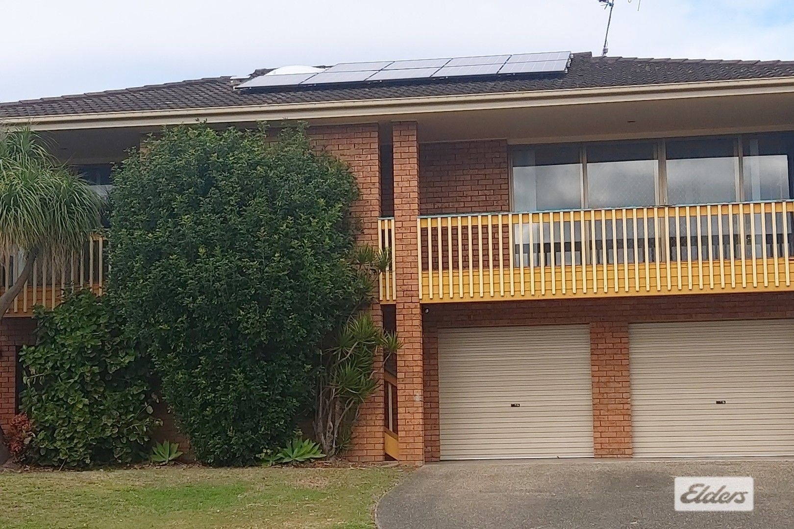 5 bedrooms House in 19 Lawson Crescent TAREE NSW, 2430