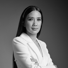 Evelyne Surja, Sales representative